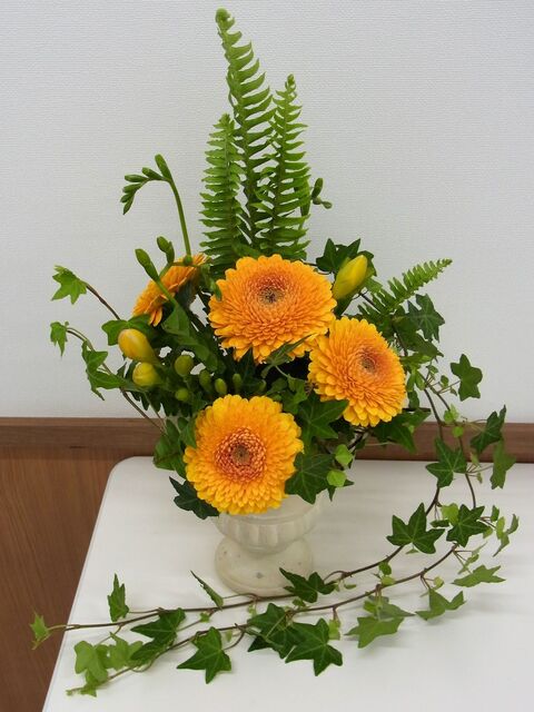 花のある暮らし フローラルアレンジ